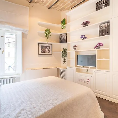 Family Retreat In The Heart Of The Ghetto By Houseeds