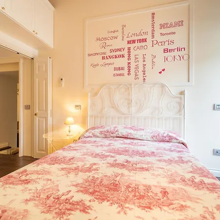 Family Retreat In The Heart Of The Ghetto By Houseeds Rome